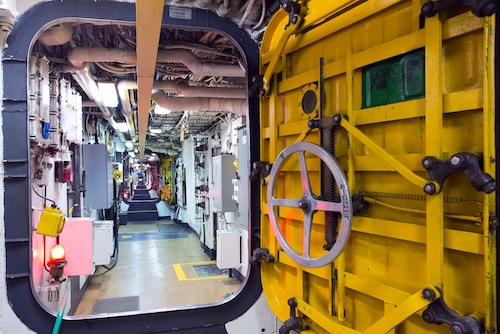 Hawaii_Oahu_Pearl_Harbor_battleship_Missouri_tour