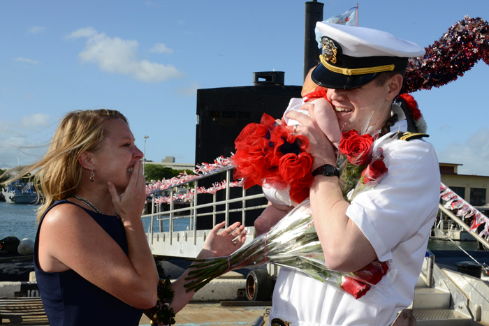 military-hawaii-homecoming