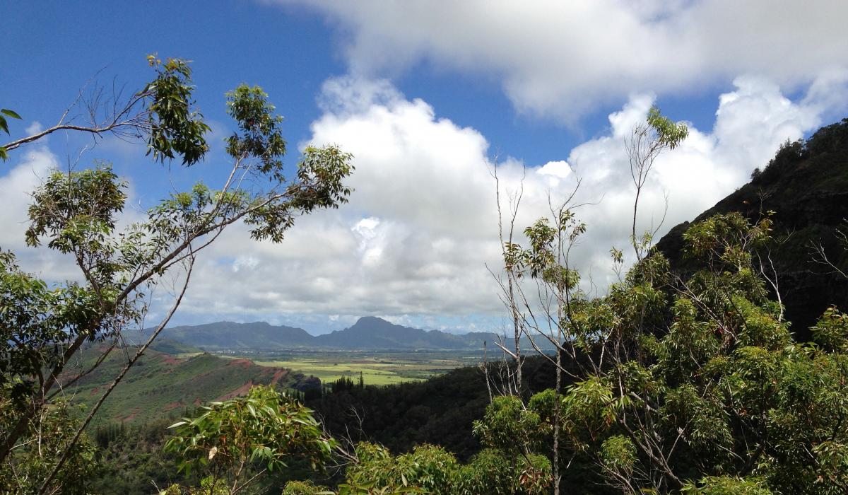 best hikes hawaii magazine 2016