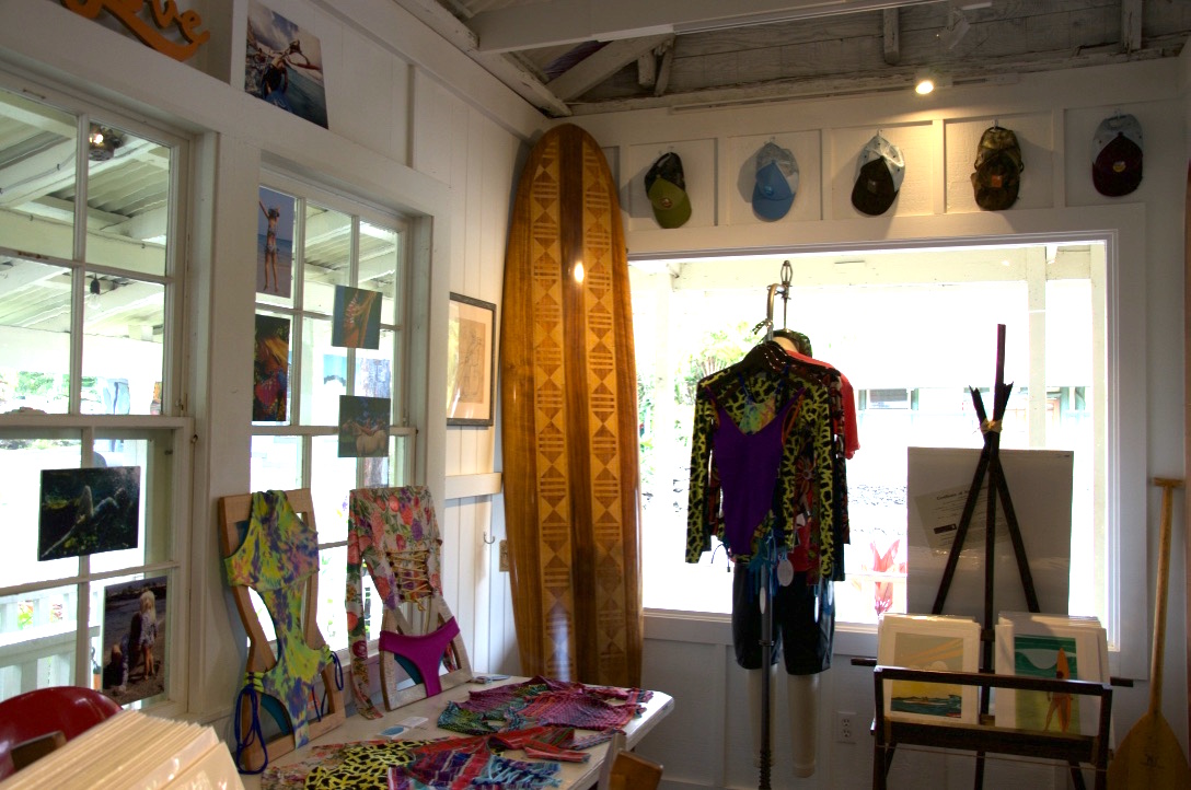 m field gallery