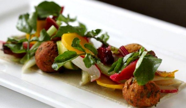 six_great_dinners_Oahu