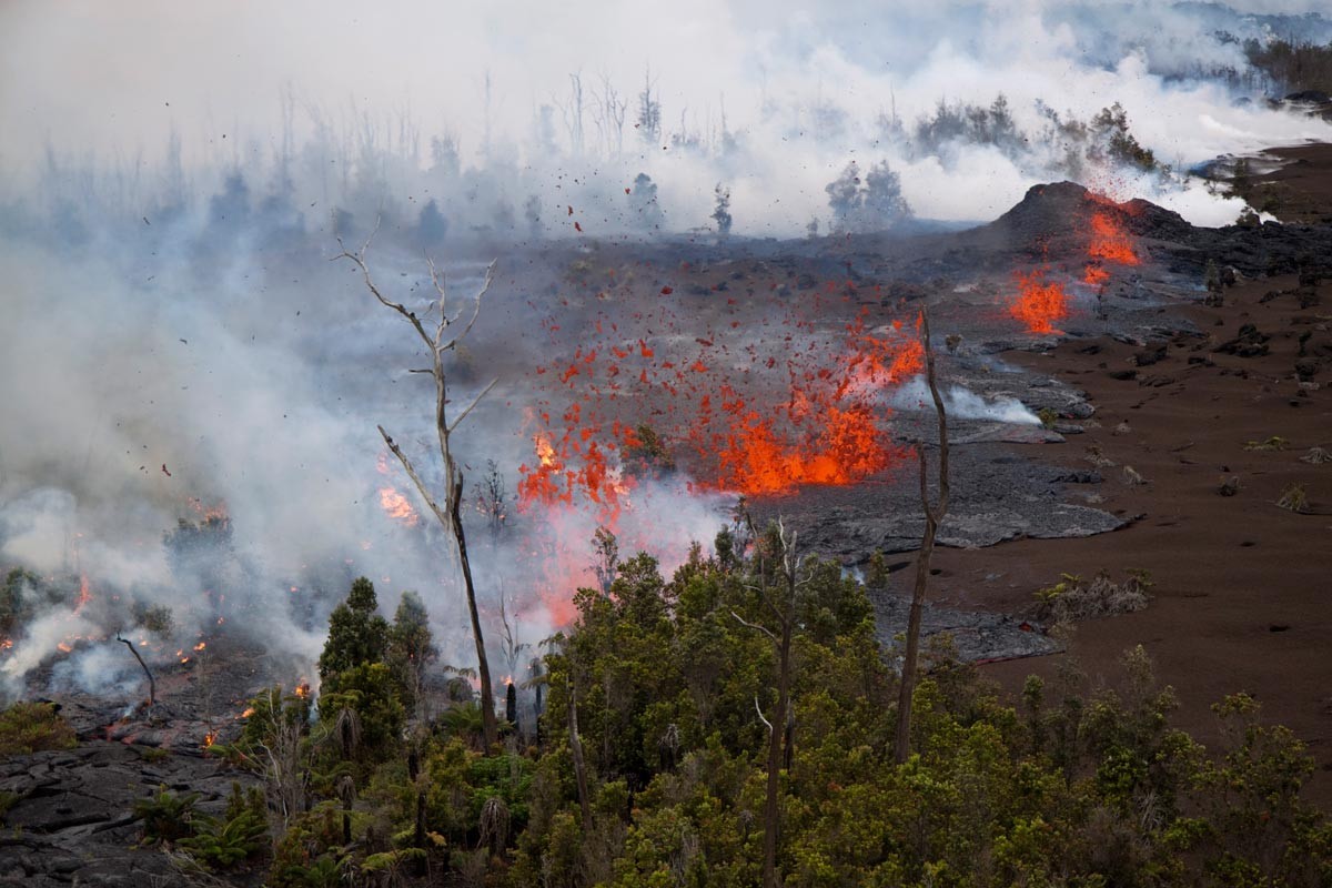 new_lava_vent_opens_at_Kilauea_volcano new_lava_vent_opens_at_Kilauea_volcano