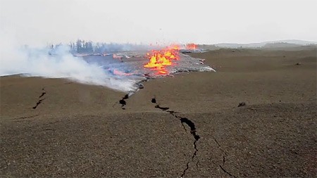 new_lava_vent_opens_at_Kilauea_volcano new_lava_vent_opens_at_Kilauea_volcano