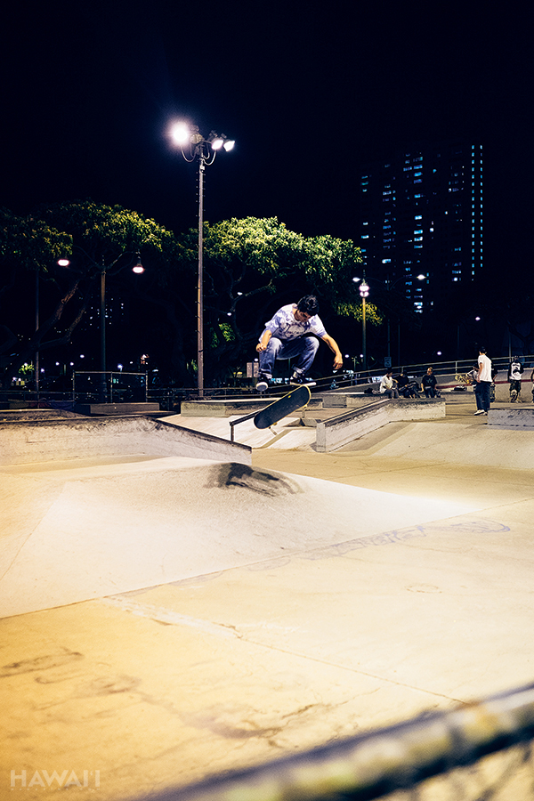 honolulu-at-night