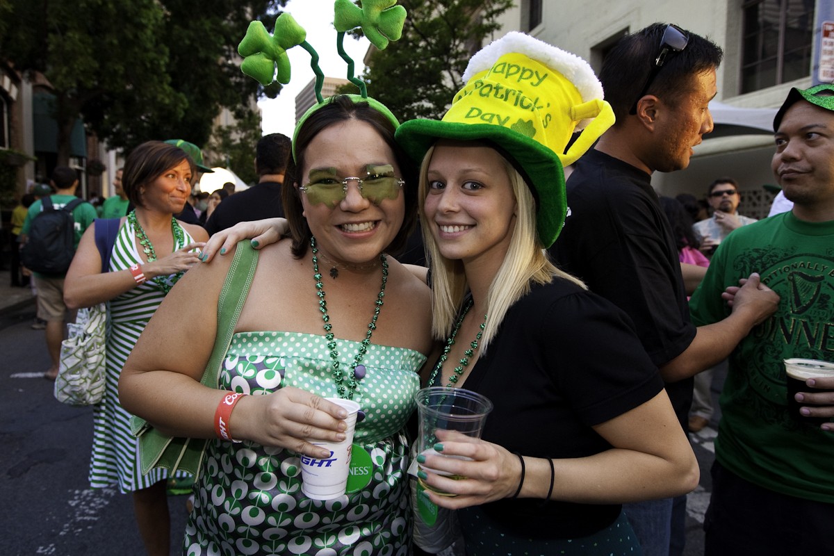 Honolulu_goes_green_saint_Patricks_Day_2011 Honolulu_goes_green_saint_Patricks_Day_2011