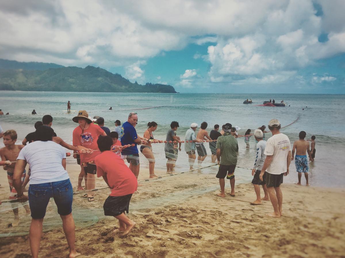 hanalei hukilau
