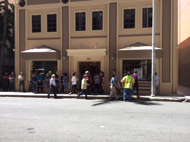 reyns sale hawaii
