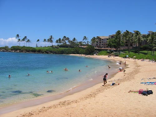 Hawaii_Maui_beaches_facebook_poll