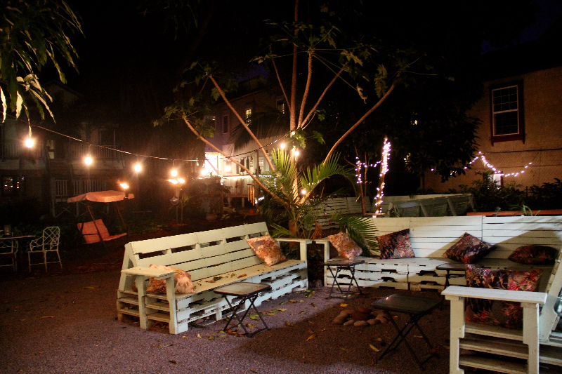 pau hana cafe maui