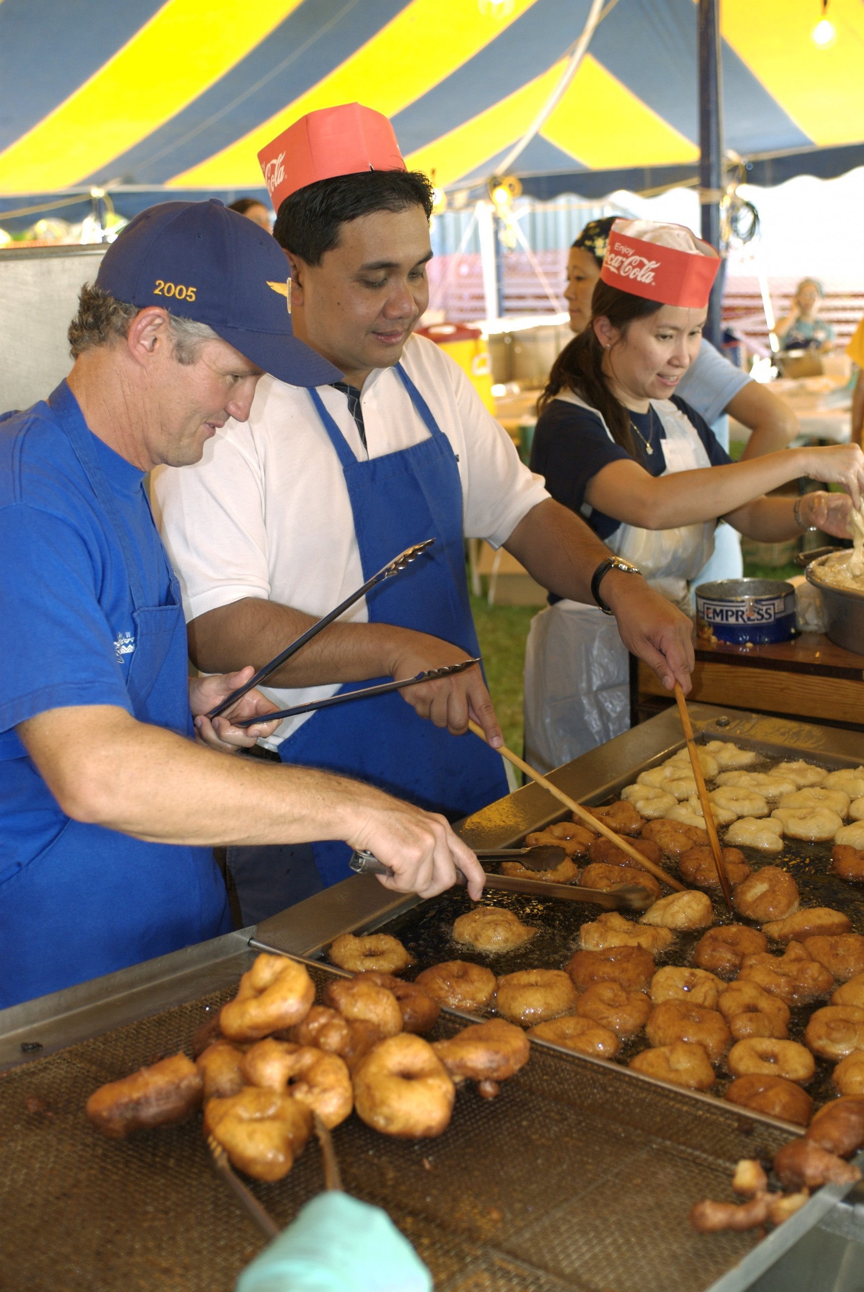 Punahou_Carnival_Oahu_2011_guide