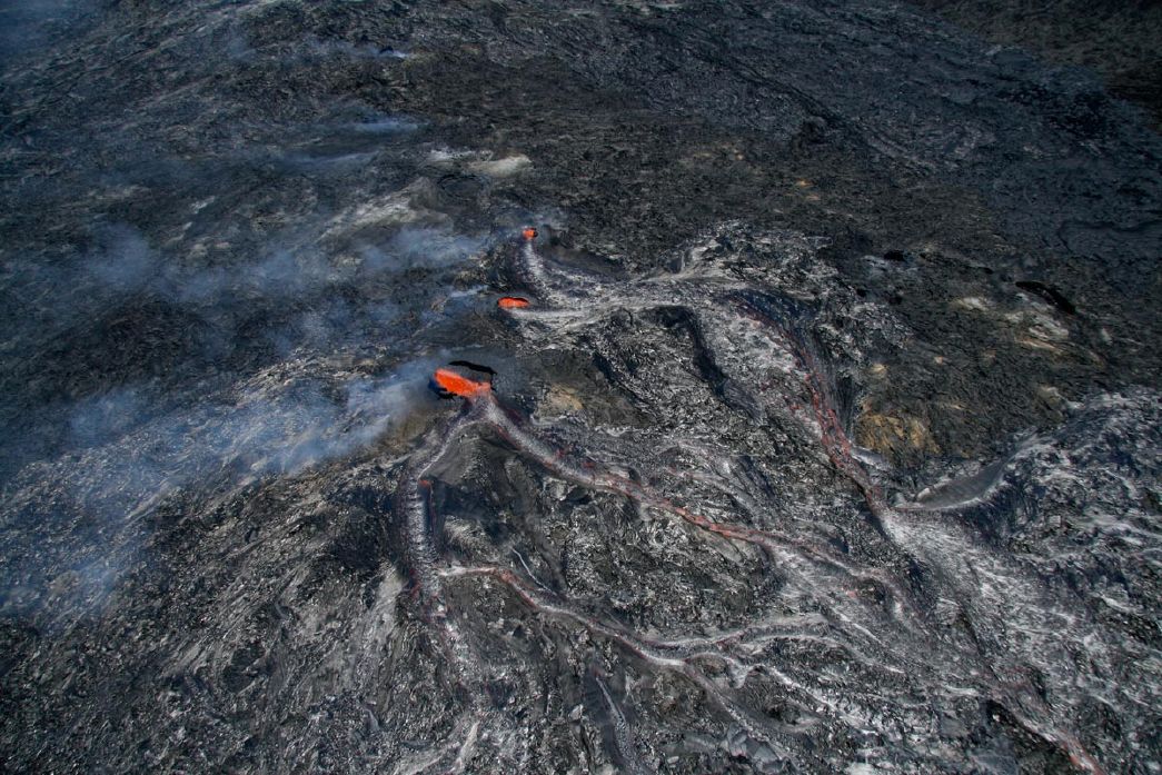 explosion_earthquakes_lava_Kilauea_volcano