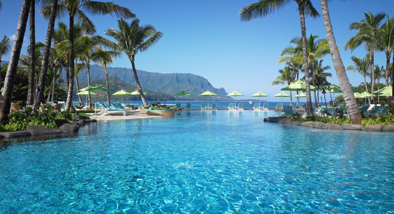 things_we_love_about_Hawaii_classic_hotels_remade
