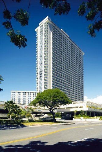 alamoanahotel