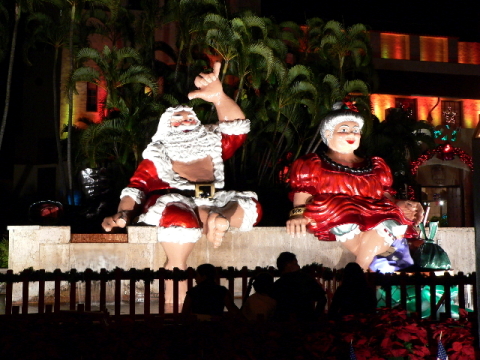 Honolulu_City_Lights_Christmas_2009