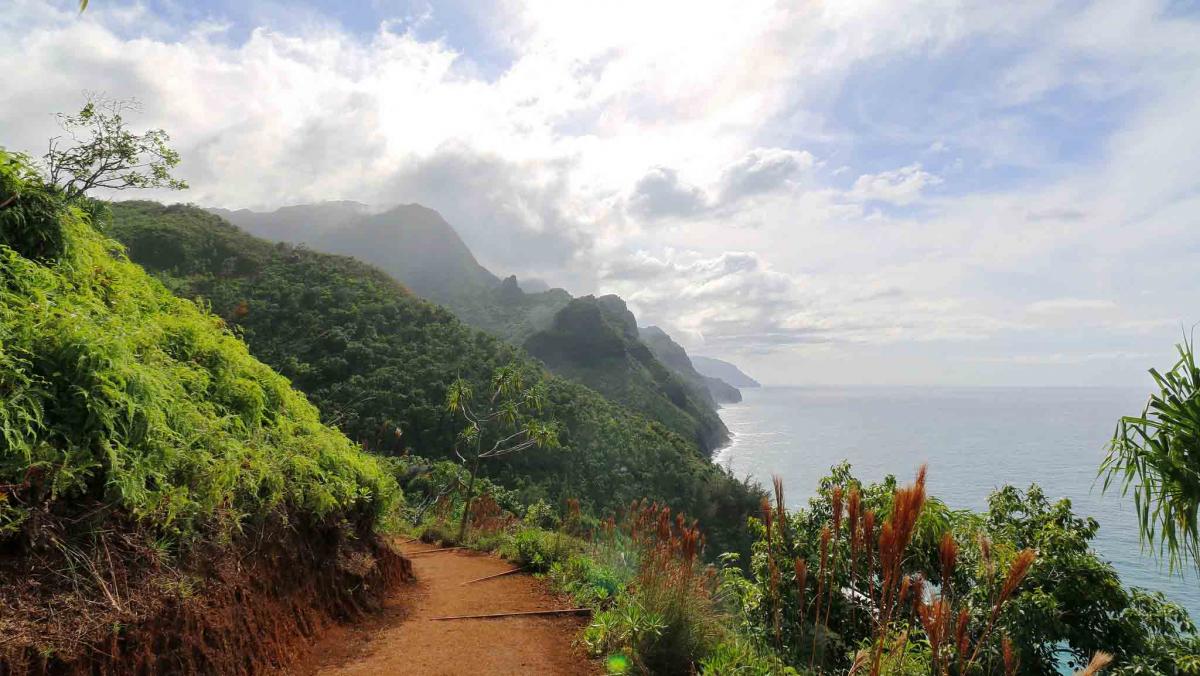 kalalau trail kauai