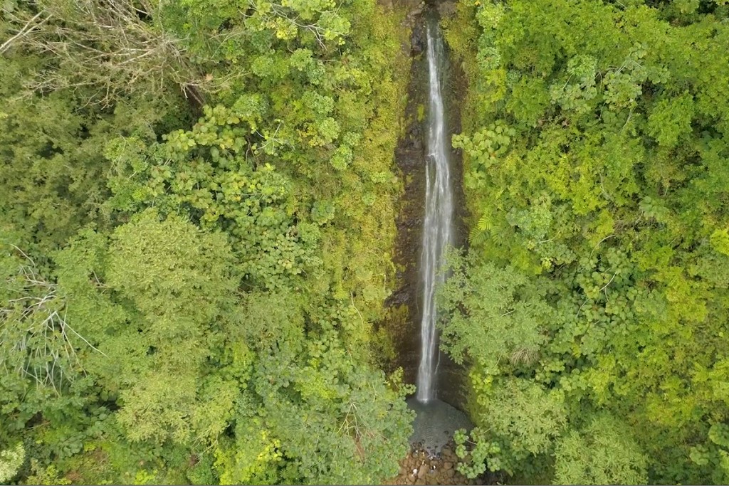 manoafalls3