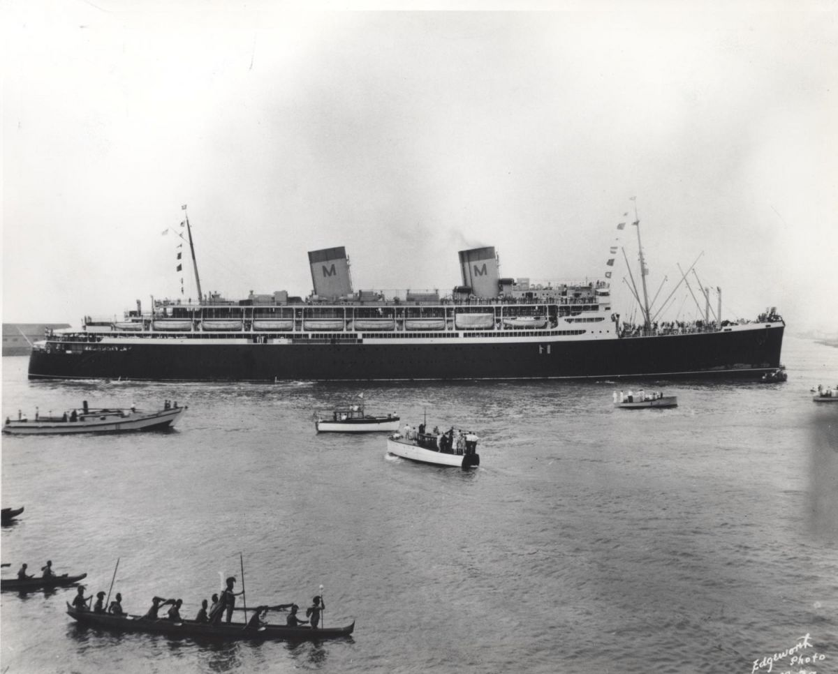 cruise ship
