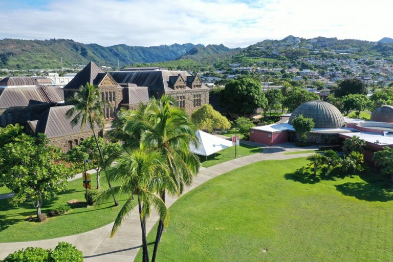 Outdoor Campus Drone Hawaihall3 1024x683