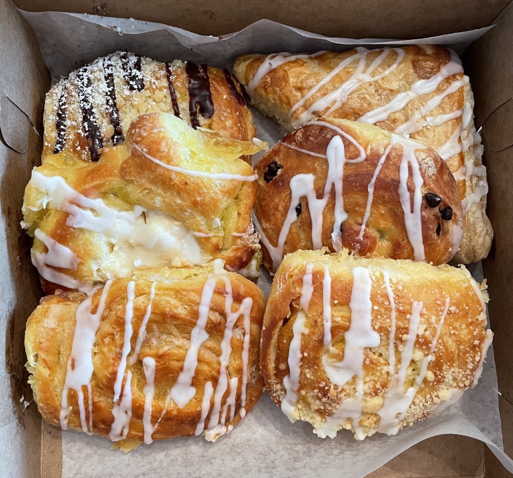 Mt View Pastries
