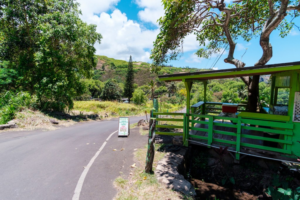Him2106 Ay Maui 160