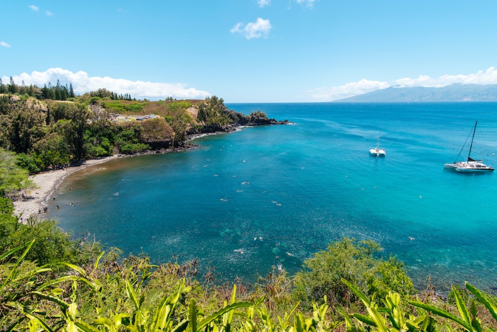 Him2106 Ay Maui 219