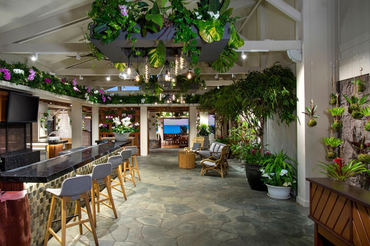 Banyon Tree Ritz Carlton
