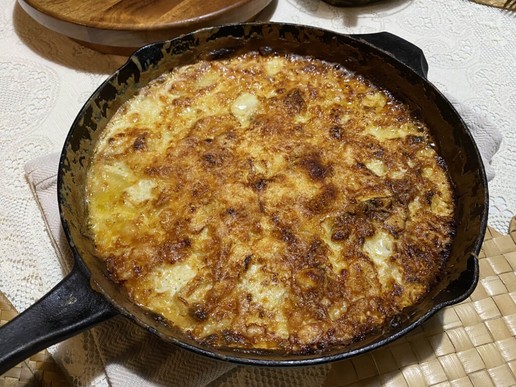Scalloped Ulu