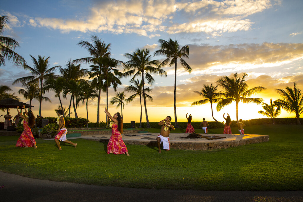 Paradise Cove Luau