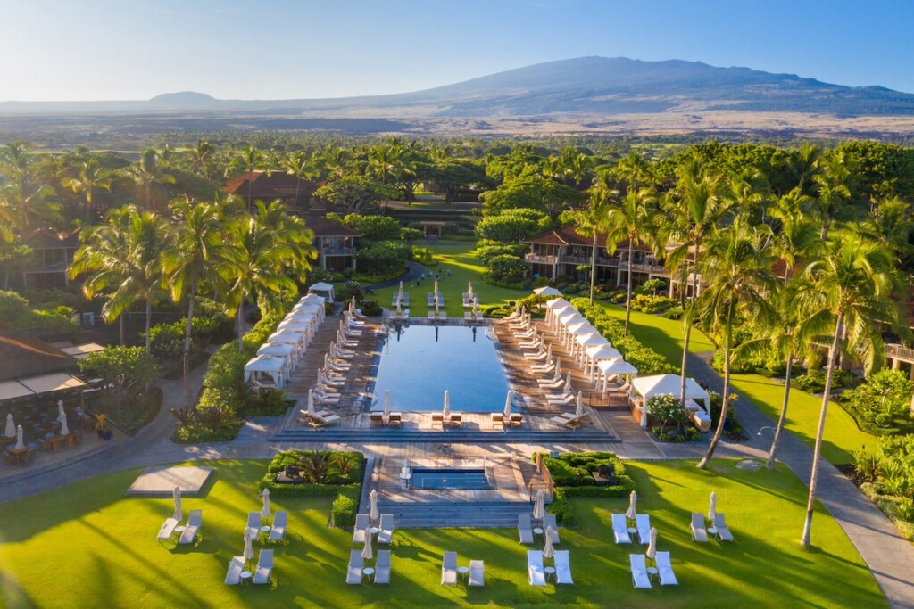 20250218 Fs Hualali Pools Beach Tree Pool 2